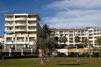 Residence Odalys Les Pins Bleus Juan-les-Pins Buitenkant foto