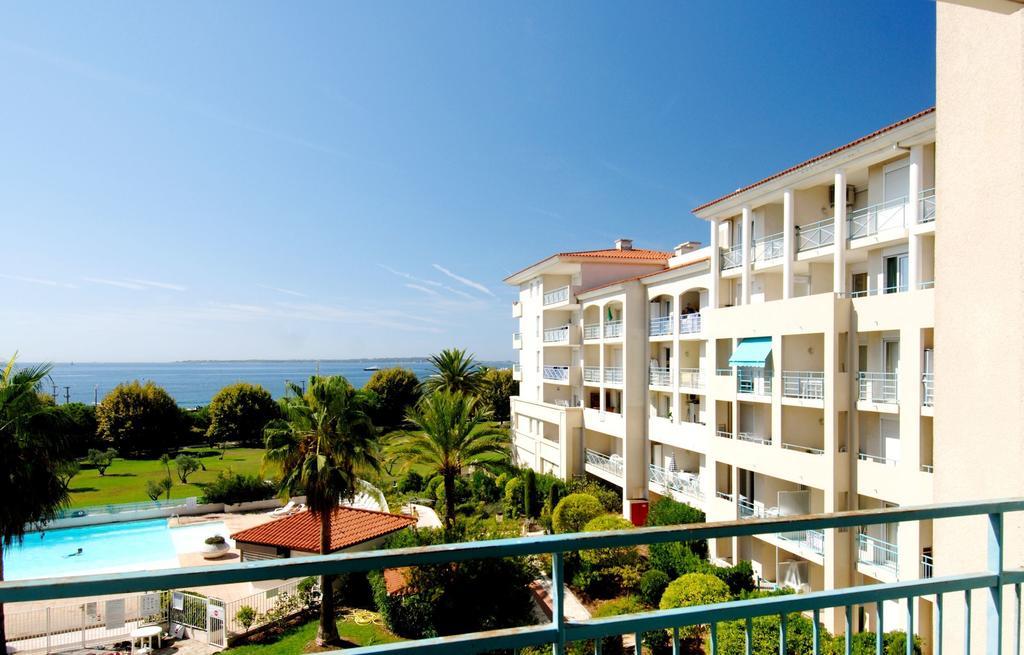 Residence Odalys Les Pins Bleus Juan-les-Pins Buitenkant foto
