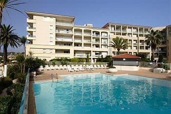 Residence Odalys Les Pins Bleus Juan-les-Pins Buitenkant foto